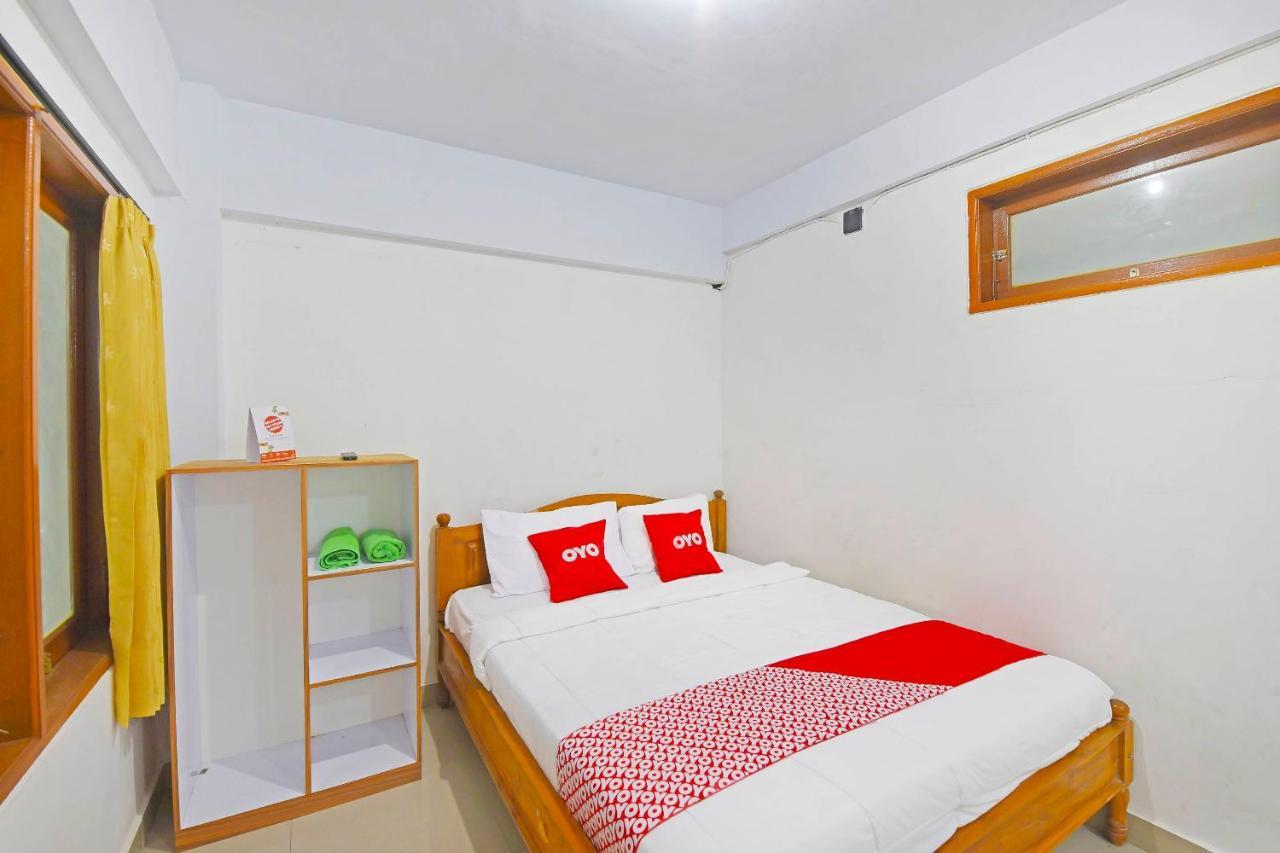 Oyo 90967 Soka Asri Guest House Darmasaba Eksteriør billede